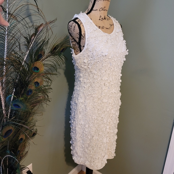 Nina Leonard Sz XL White Lacy Floral Embellished Stretch Dress. - Picture 5 of 16